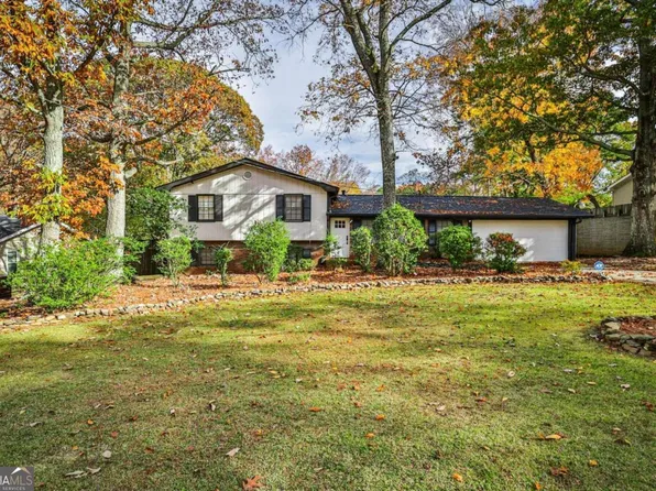 3740 Douglas Ridge Trl, Douglasville, GA 30135