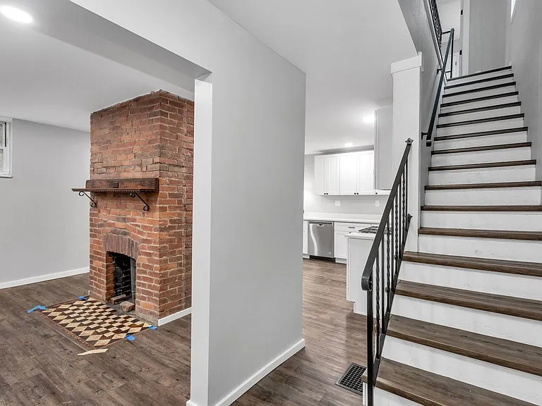 5419 Potter St — Photo 21
