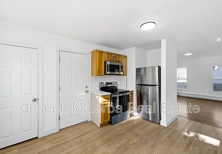 159 Connecticut Ave #2 — Photo 13