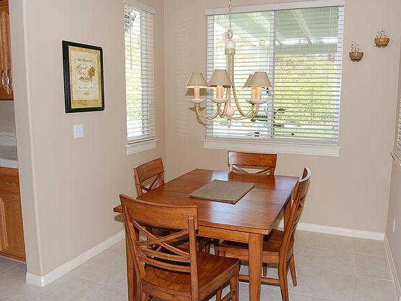 Breakfast Nook with Beautiful Backyard Views!