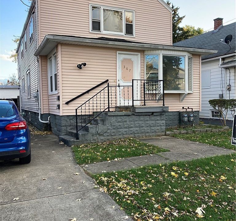 1st image of 367 Warwick Ave