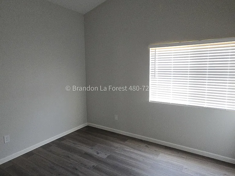 15284 N 63rd Dr — Photo 12