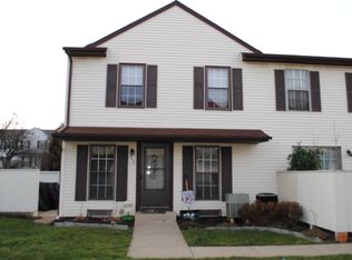 6526 Liberty Bell Rd #28-D, Strongsville, OH 44136