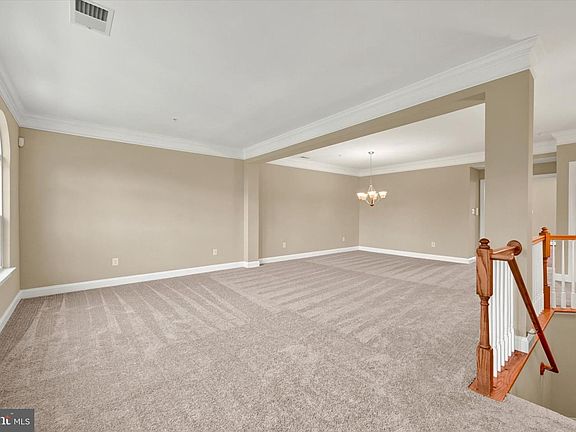 4th image of 1208 Chadwell Ct
