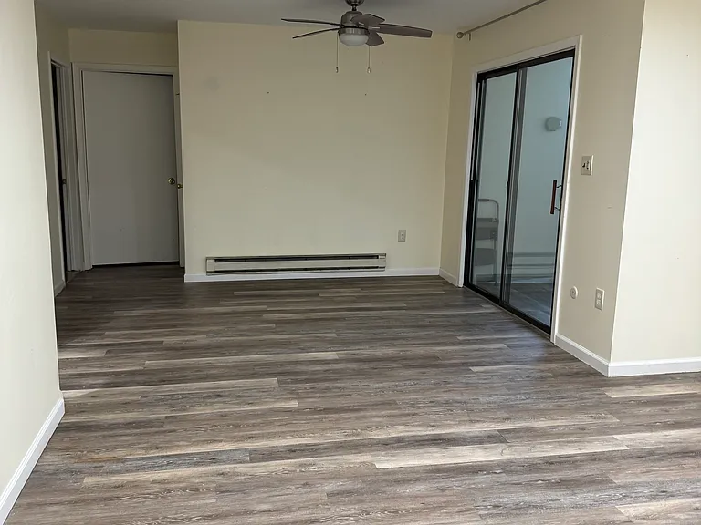 154 Cross Slope Ct #D — Photo 15