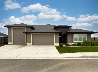 8891 W 12th Ave, Kennewick, WA 99338