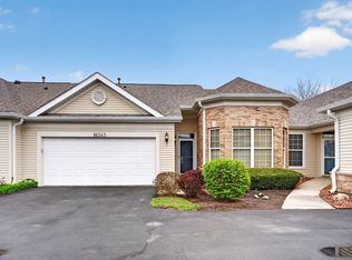 16243 Tomahawk Lake Ct, Crest Hill, IL 60403