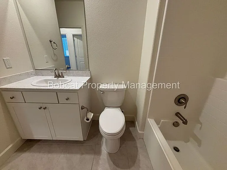 1097 Dapple Dr — Photo 29