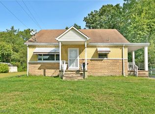 366 Douglas St NW, Warren, OH