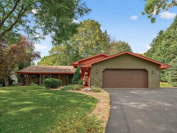 2625 Alvarado Ln N, Plymouth, MN 55447