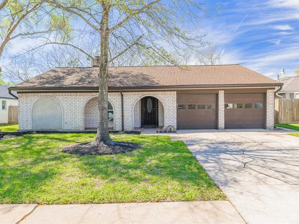 12106 Fairmeadow Dr, Houston, TX 77071