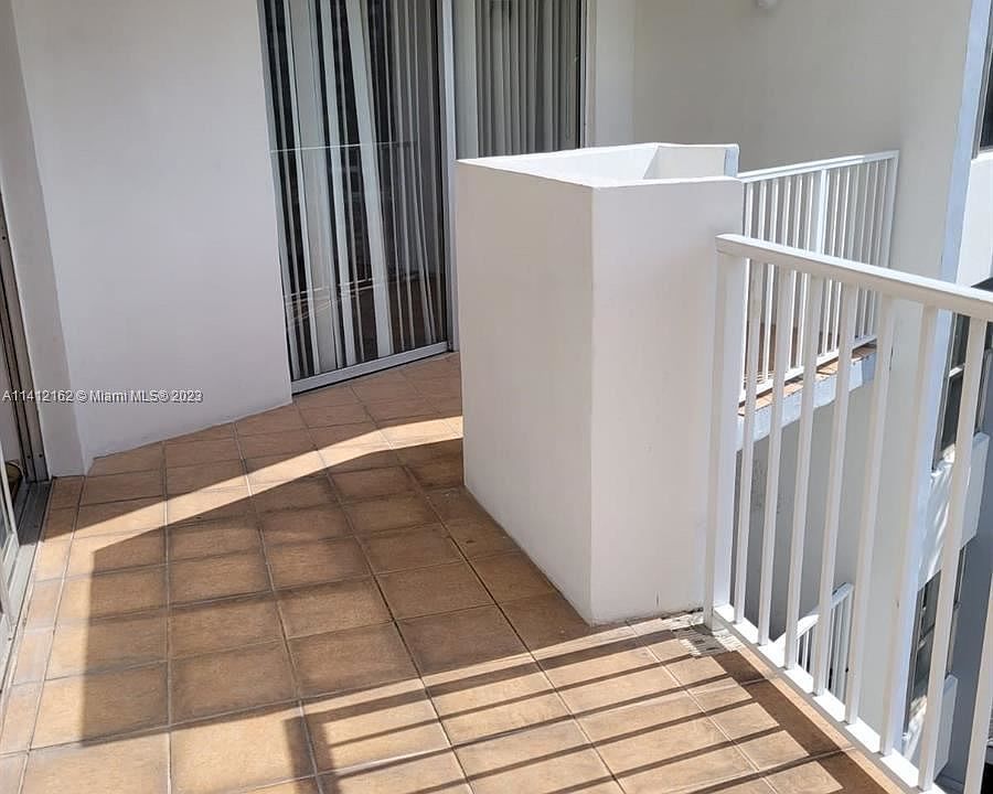 1st image of 1200 NE Miami Gardens Dr APT 415W