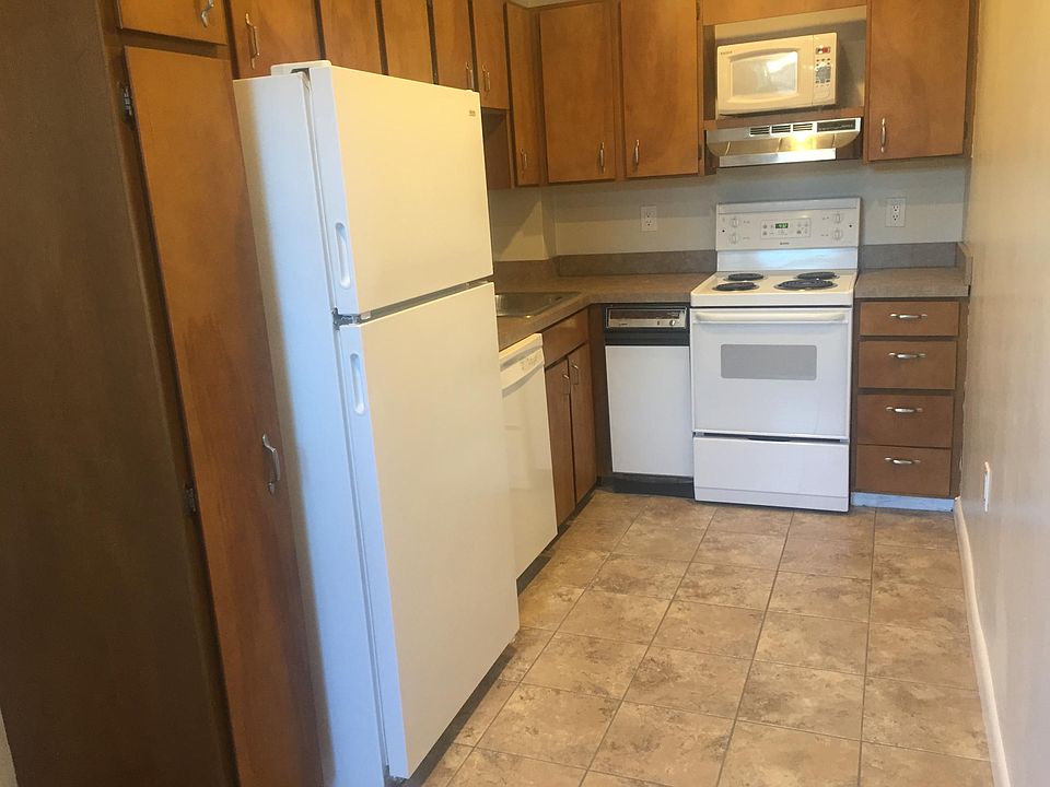 1BR, Apt #23 Kitchen