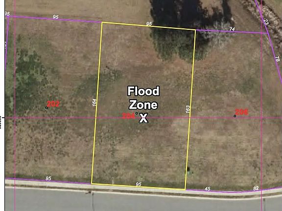 2nd image of 204 Pleasant Dr