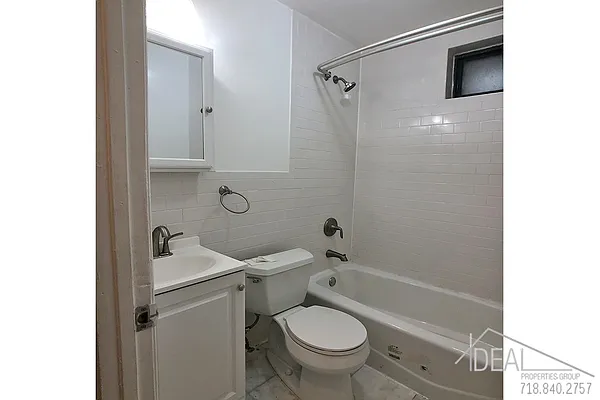 Rented by Ideal Properties Group | media 10