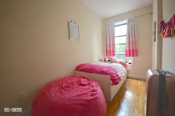 Rented by Citi Habitats | media 13