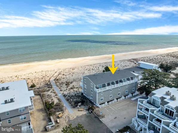 2 Swedes St Unit 3, Dewey Beach, DE 19971