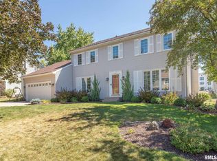 5113 Hamilton Ct, Davenport, IA 52807