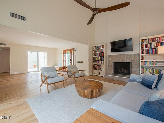 2nd image of 31752 Bedfordhurst Ct