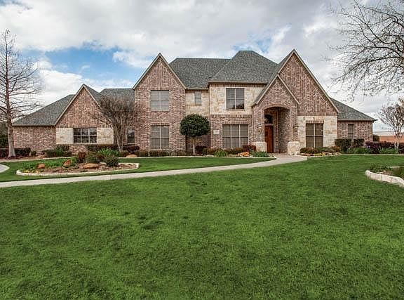 2nd image of 4400 Sorrel Ct