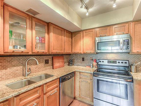 2nd image of 2232 W Lindner Ave Unit 27