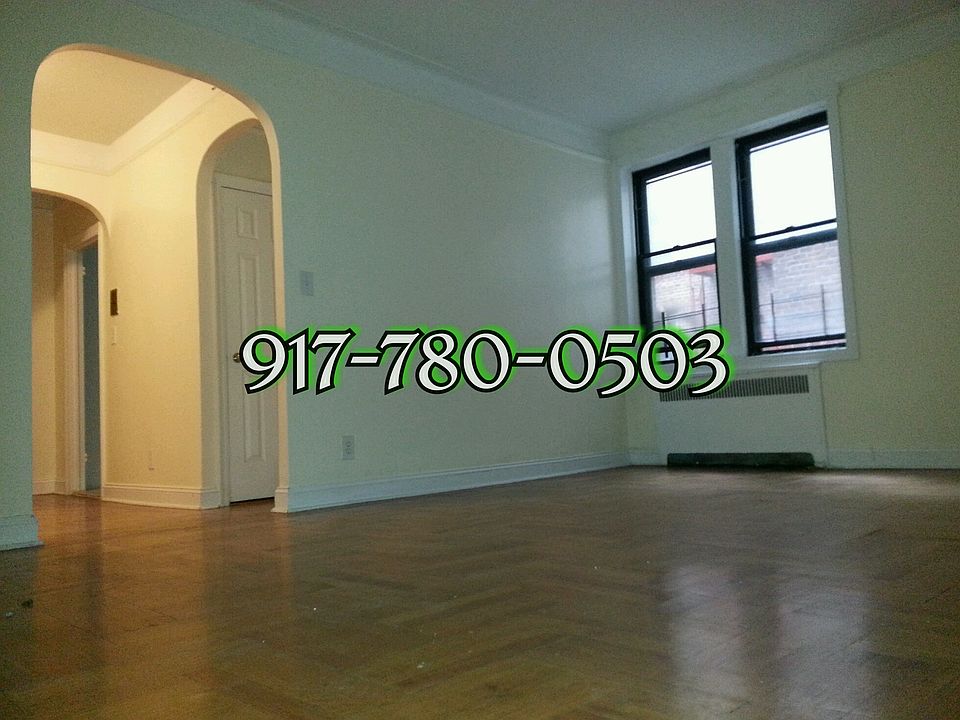 HIGH CEILINGS LARGE SPACER