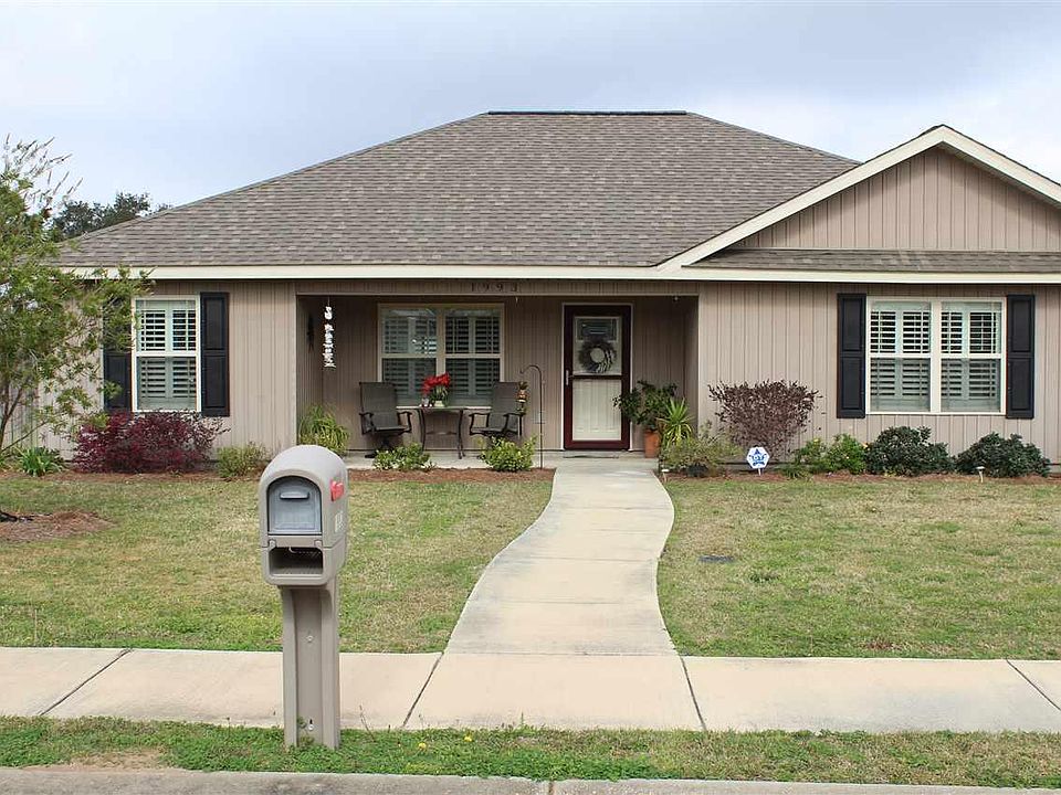 1st image of 1993 Crosscreek Cir
