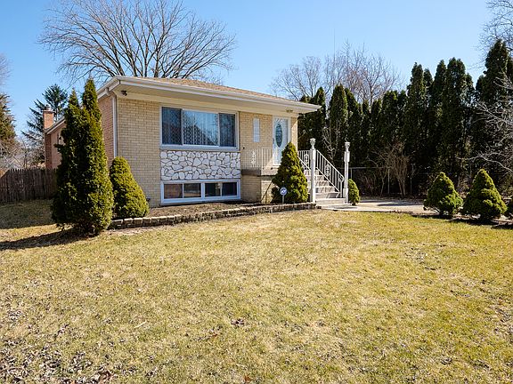 2nd image of 281 N La Londe Ave