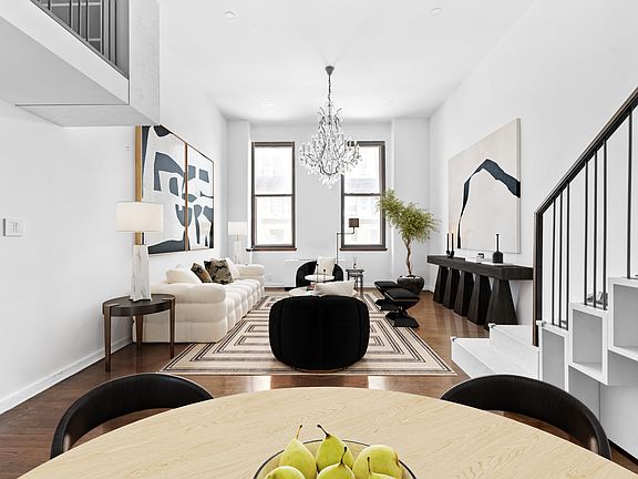 4th image of 305 2nd Ave APT 320