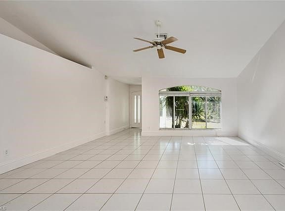 5th image of 5061 Mahogany Ridge Dr
