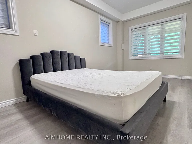 23 Ria Ct #LOWER LEVEL — Photo 17
