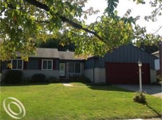 36485 Northfield Ave, Livonia, MI 48150