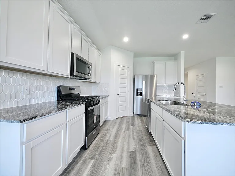 3414 Dursley Landing Ct — Photo 11
