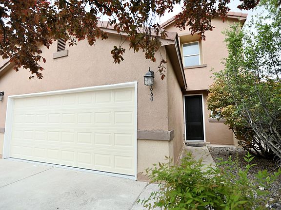 3rd image of 660 Troon Dr SE