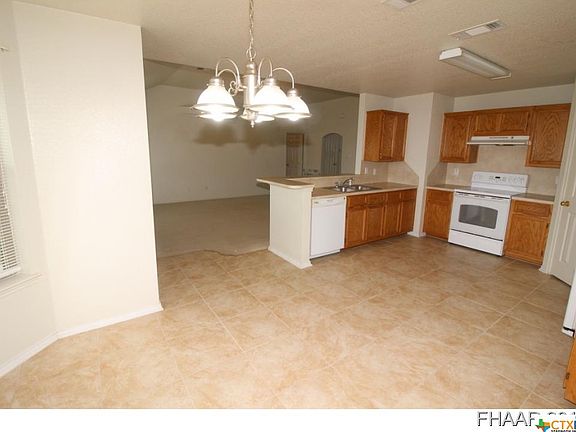 5th image of 2303 Boyd Dr