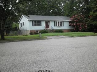 8908 Woodburn Ct, Lanham, MD 20706