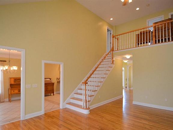 5th image of 244 River Run Dr