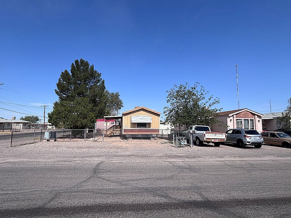 1st image of 5590 S Bonney Ave