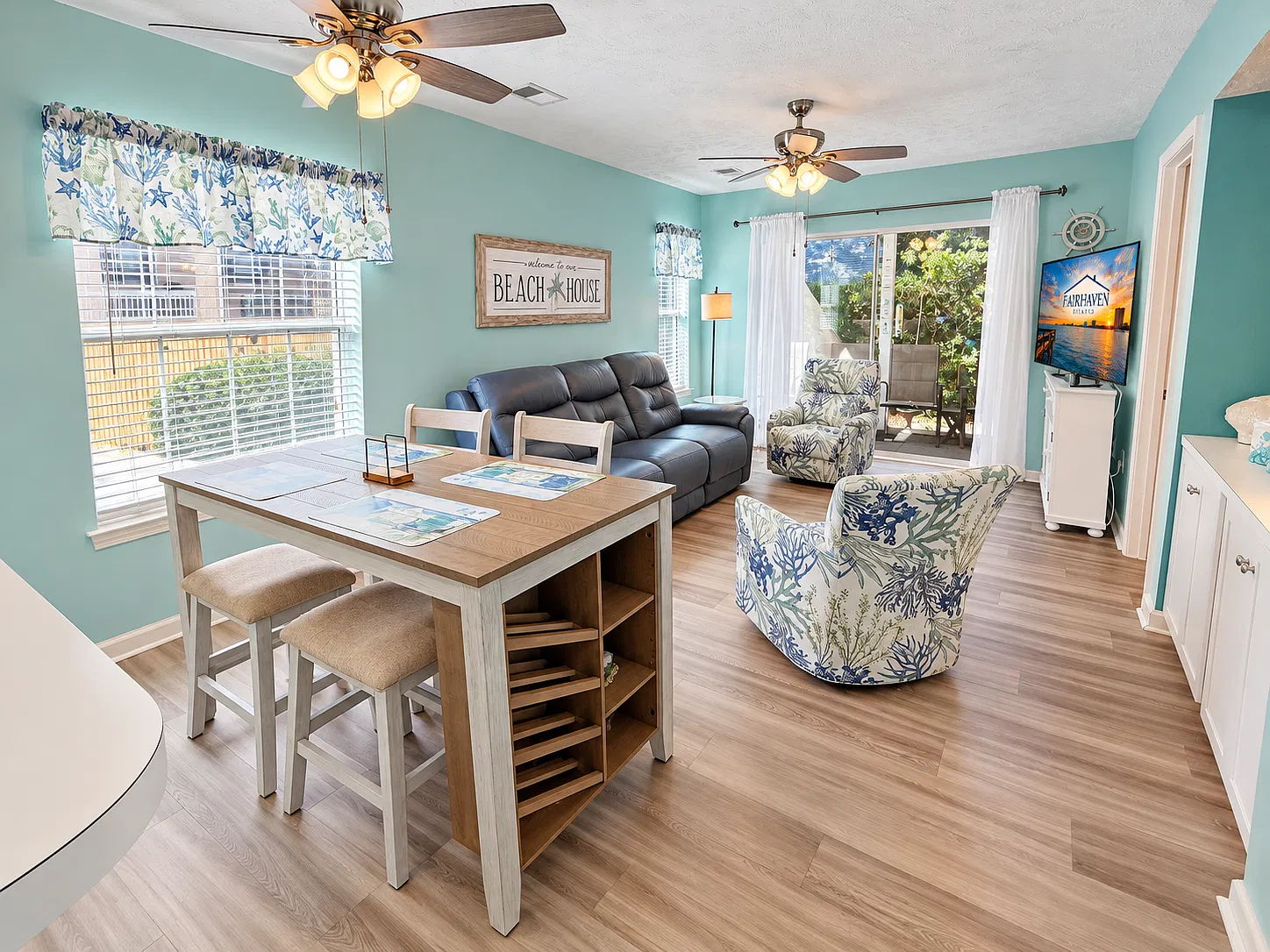 2 bed, 900 sqft, $1,700 — Photo 2