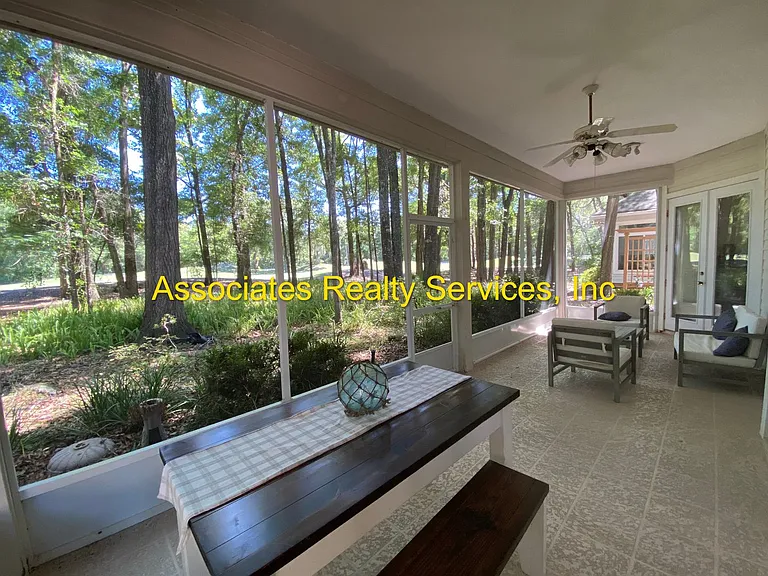 5231 SW 103rd Dr — Photo 3