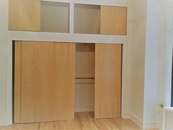 3rd image of 284 Sterling Pl APT 2