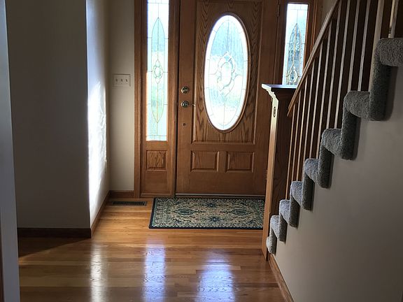 5th image of 3109 Cedar Crest Ln
