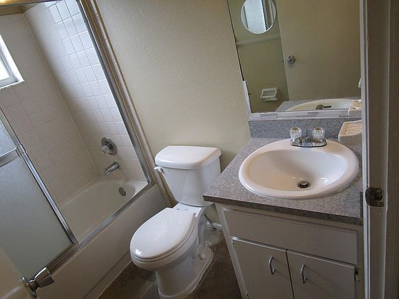 2nd image of 5709 N 30th St
