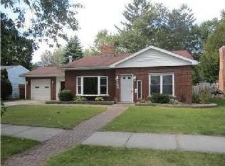 224 Mont Eagle St, Milford, MI
