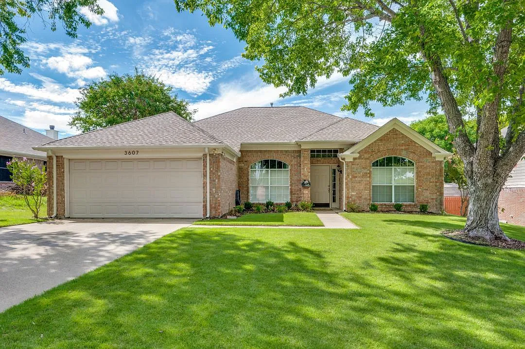 3607 Canyon View Ct — Photo 2