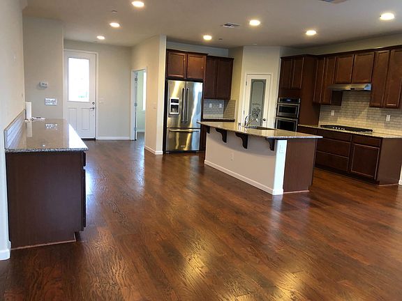 3rd image of 1455 Arbor Brook Dr