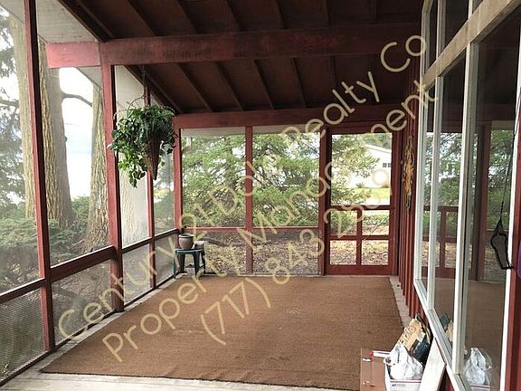 3rd image of 2112 Fishing Creek Rd