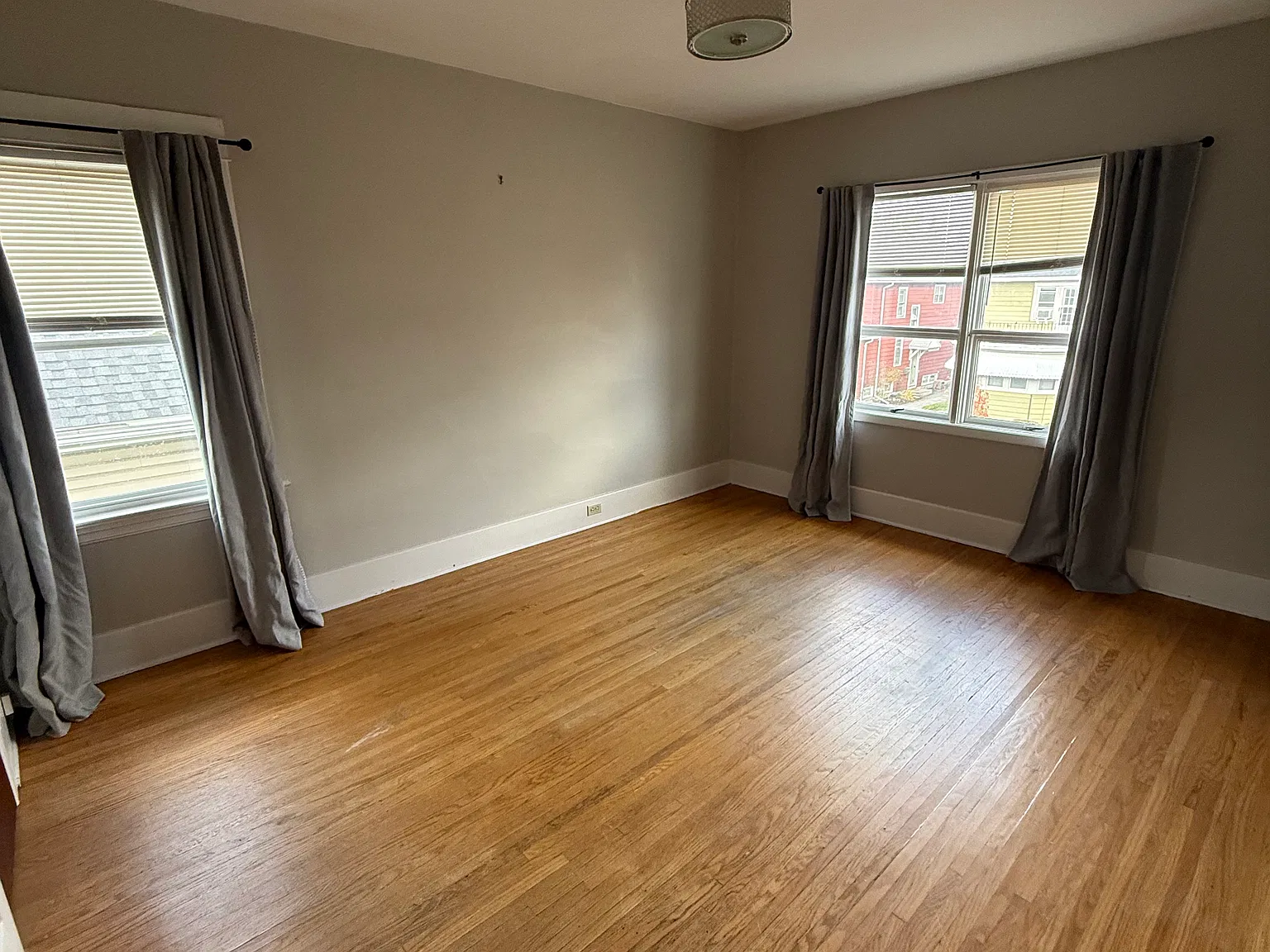 1 bed, 800 sqft, $1,150 — Photo 4