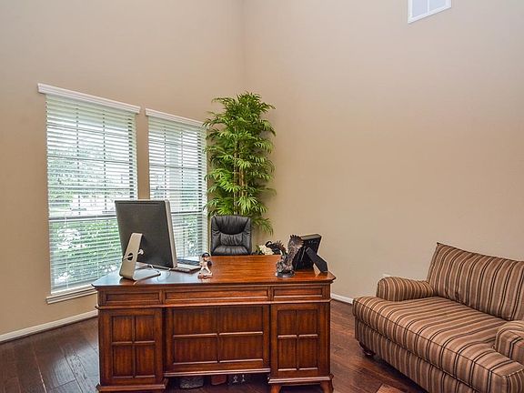 5th image of 27307 Royal Canyon Ln