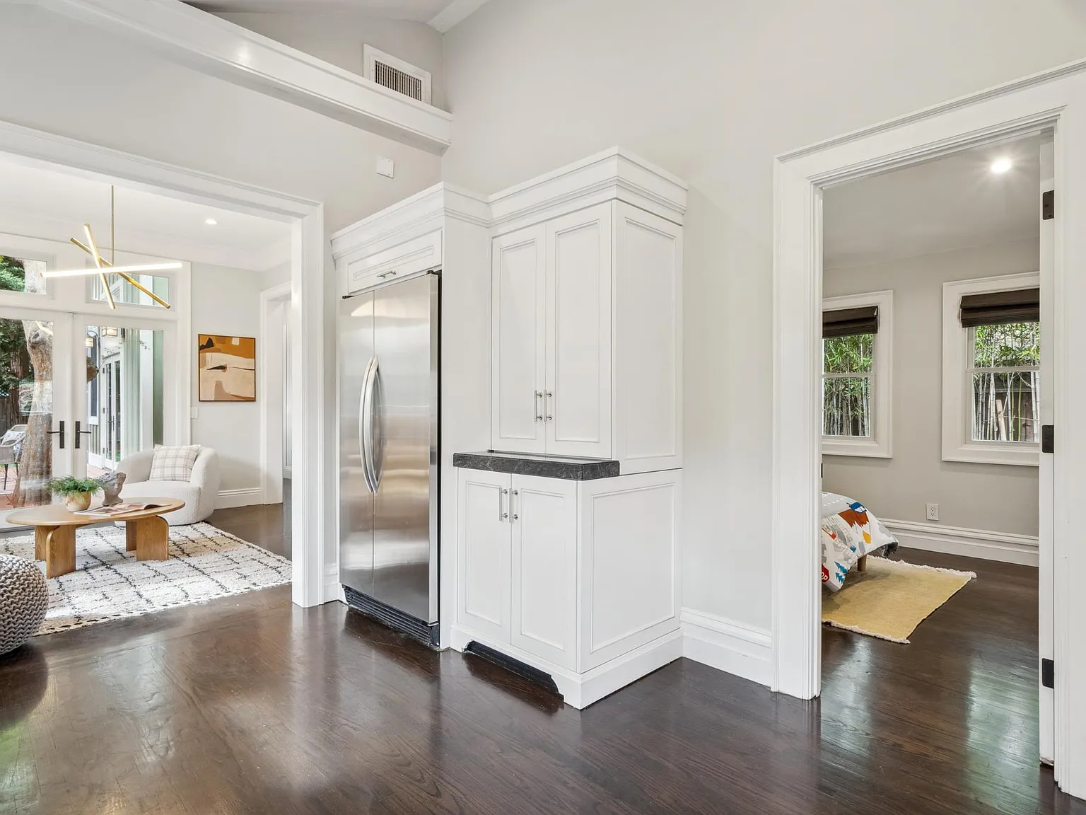 2 bed, 1362 sqft, $7,200 — Photo 4
